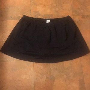 Liz Claiborne swim skirt, lined